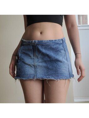 H&M Blue Micro Mini Skirt (4)Condition: 9/10Size:...